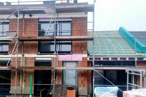 Neubau Erstbezug! Außergewöhnlich breites Reihenhaus mit gehobener Innenausstattung in Witten Ardey